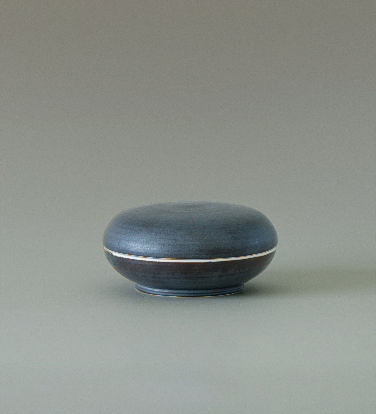 Vishva Incense Jar - XUYONI